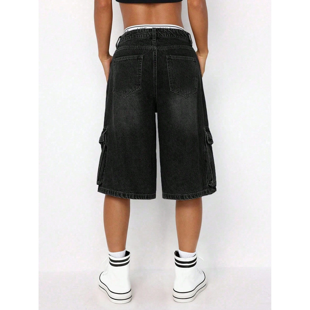 Distressed Cargo Denim Bermuda Shorts – Wide Leg & Multi-Pocket