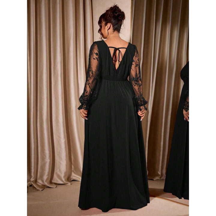 Elegant Lace-Trimmed V-Neck Maxi Dress with High Slit & Long Sleeves