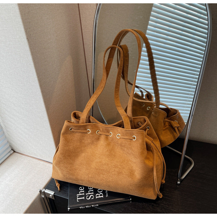 Women’s Minimalist Drawstring Tote Bag