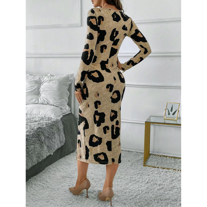 Women’s Leopard Print Midi Dress – with Side Slit & Figure-Hugging Fit