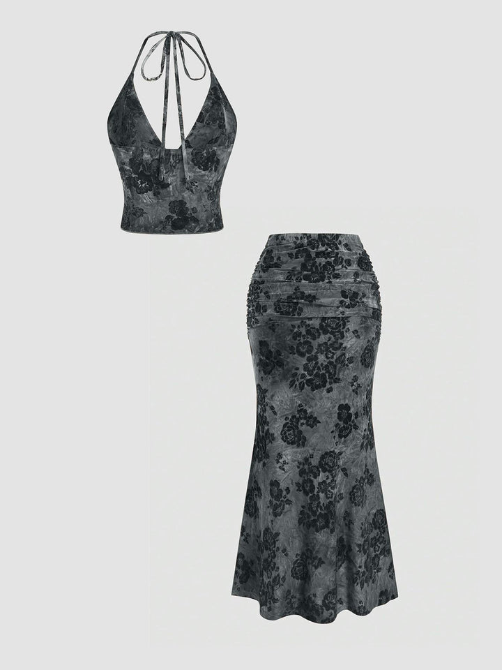 Halter Crop Top & Drawstring Mermaid Maxi Skirt Matching Summer Outfit