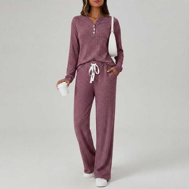 Women’s Cozy Knit 2-Piece Set&nbsp;