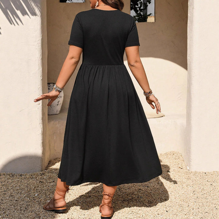 Plus Size Women’s Ruched V-Neck Midi Dress