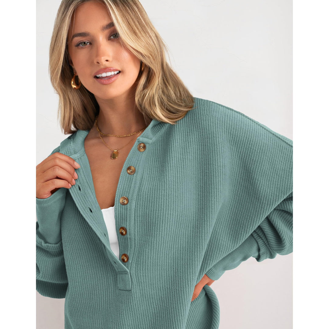 Women’s Oversized Hooded Sweatshirt – Solid Color Relaxed Fit