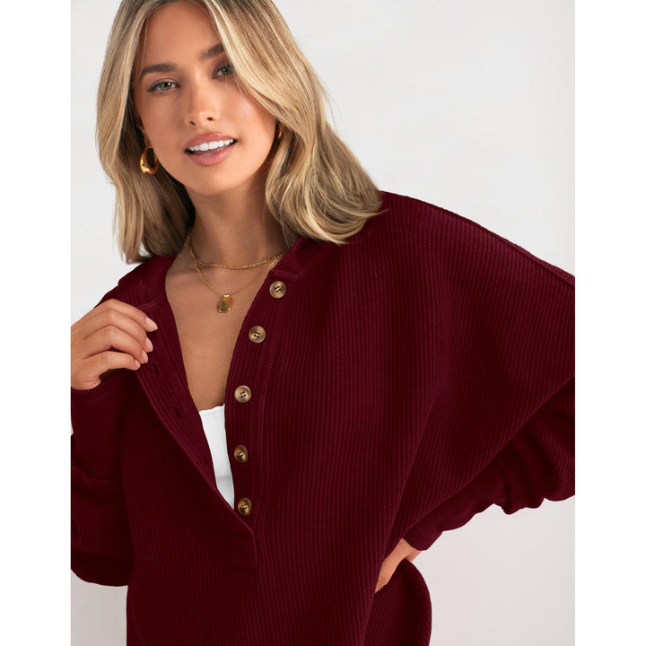 Women’s Oversized Hooded Sweatshirt – Solid Color Relaxed Fit