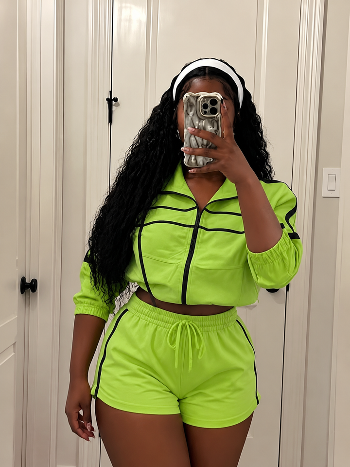 Women’s Lightweight Windbreaker Shorts Set – Stylish Sporty Matching Outfit