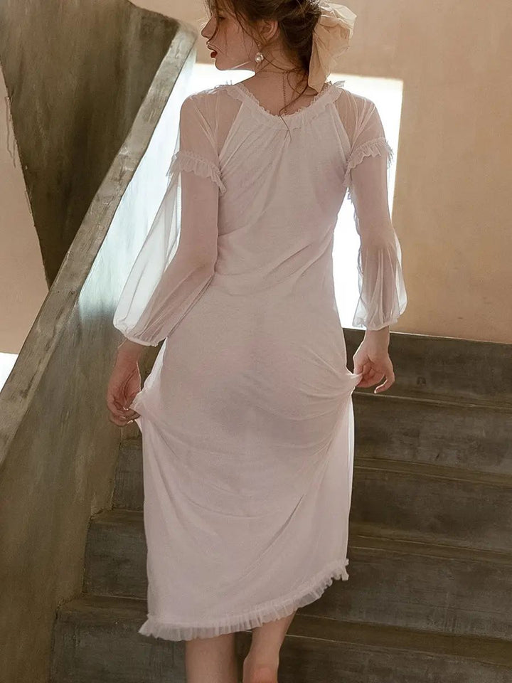Women’s Lace Mesh Long Sleeve Nightgown