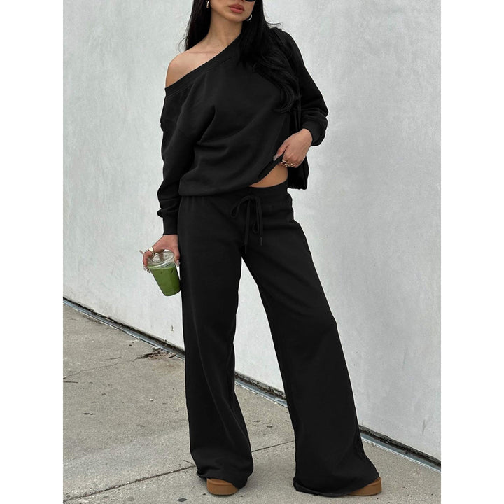 Women’s Off-Shoulder Two-Piece Set – Long Sleeve Sweatshirt & Wide-Leg