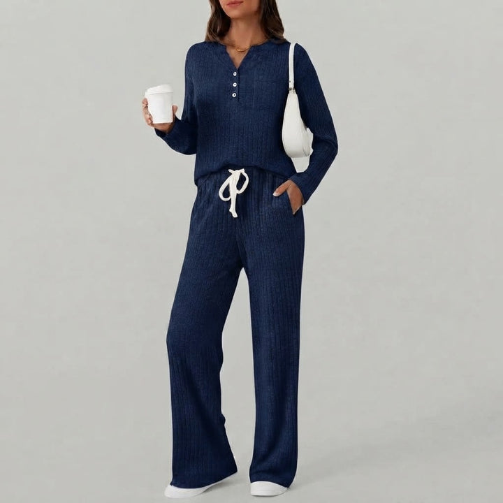 Women’s Cozy Knit 2-Piece Set&nbsp;